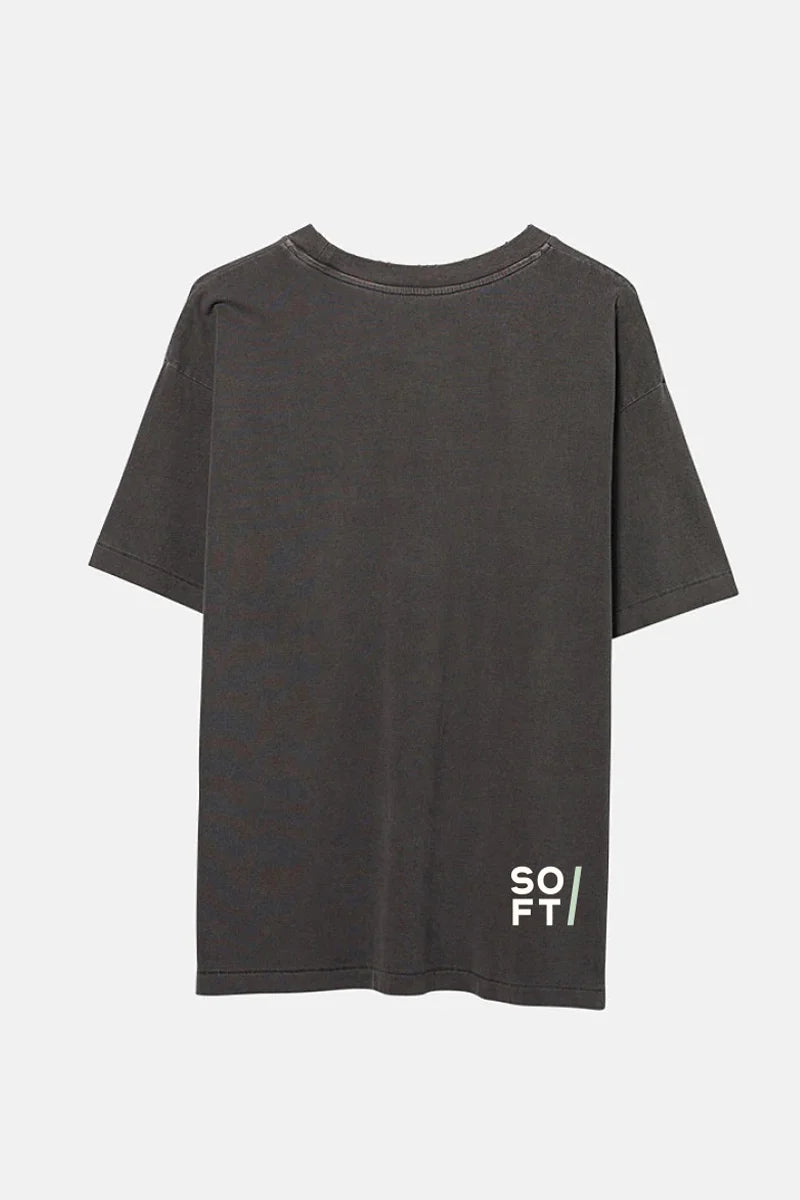 drinks w/benefits grey oversized tee